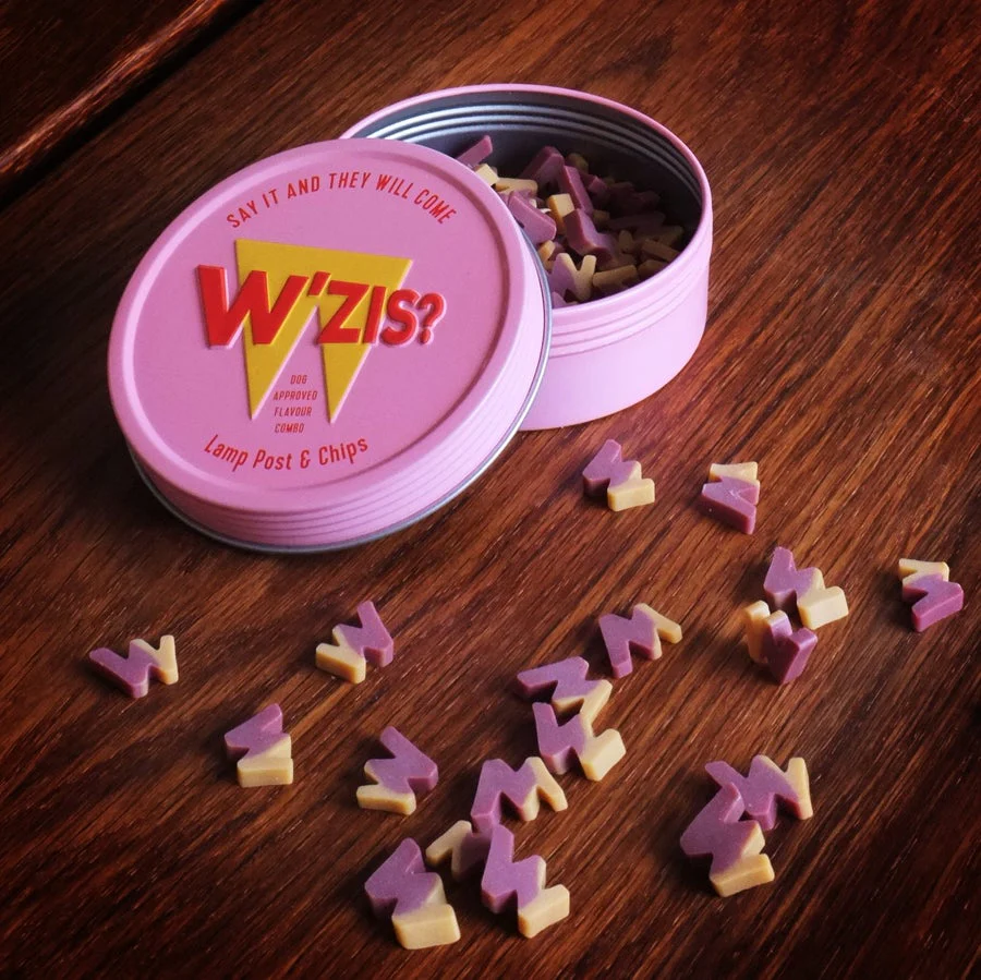 W'Zis Treat Tins with Veggie Dog Treats - Image 4